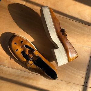Vintage Platform Mary Janes